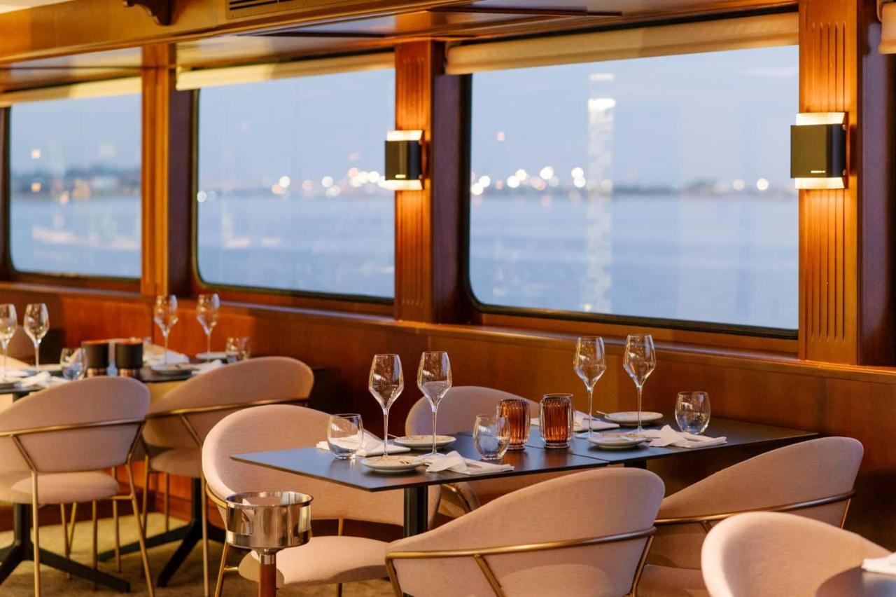 אבאירו Costa Do Sal Hotel Boat Lounge מראה חיצוני תמונה